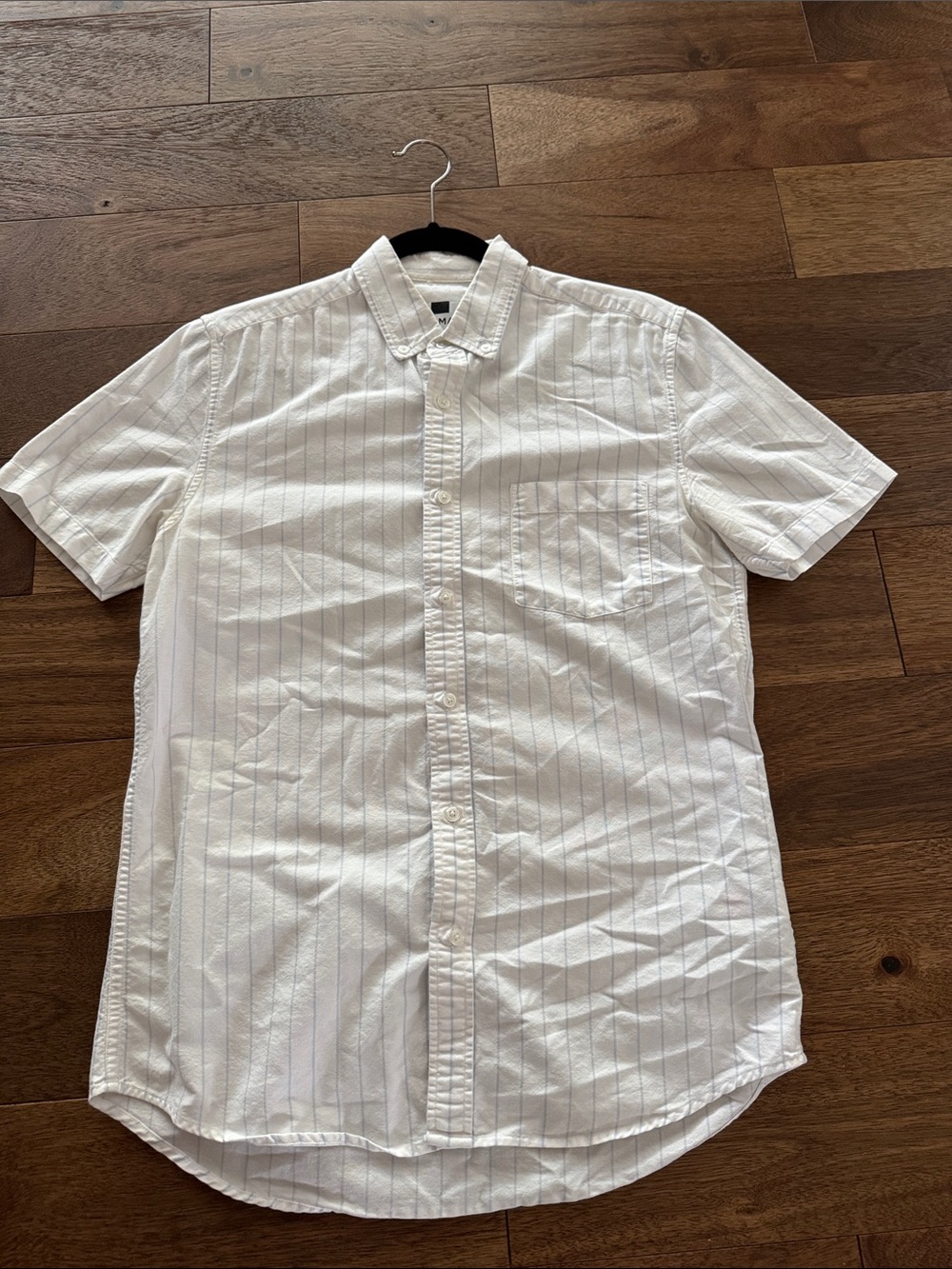 Topman White Short-Sleeve Button-Down Shirt with Subtle Pinstripes